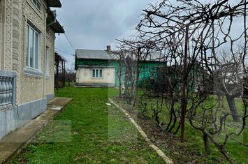 Casă - 3 camere de vanzare BOTOSANI - Botosani anunturi imobiliare Botosani