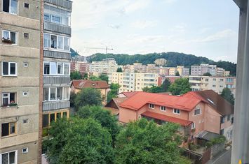 Apartament 3 camere de vanzare ASTRA - Brasov anunturi imobiliare Brasov