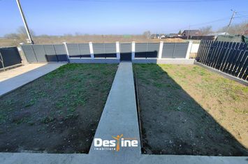 Casă - 4 camere de vanzare VOROVESTI - Iasi anunturi imobiliare Iasi