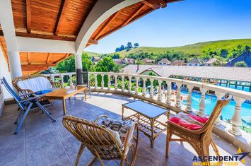 Apartament 30 camere de vanzare EXTERIOR EST - Brasov anunturi imobiliare Brasov