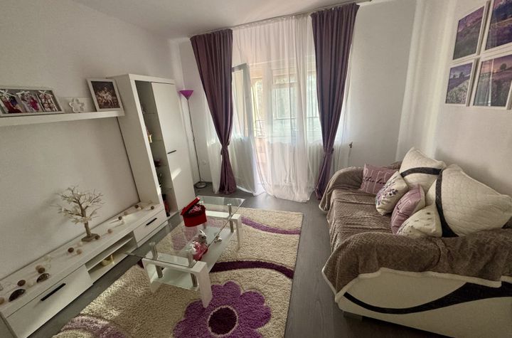 Apartament 2 camere de vanzare SIMERIA - Hunedoara anunturi imobiliare Hunedoara