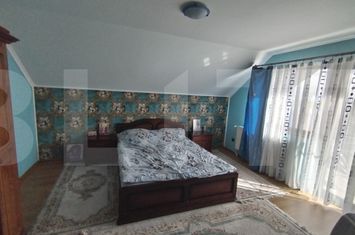 Vilă - 15 camere de vanzare DOROHOI - Botosani anunturi imobiliare Botosani