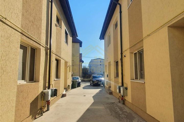 CAPAT TRIPLEX-ADIACENT DRUMUL FEMREI anunturi imobiliare Bucuresti