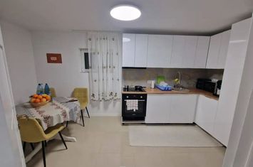 Casă - 4 camere de vanzare TEREZIAN - Sibiu anunturi imobiliare Sibiu