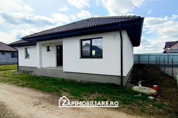 Casă - 4 camere de vanzare NAZNA - Mures anunturi imobiliare Mures