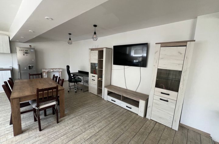 Casă - 3 camere de inchiriat IASI - Iasi anunturi imobiliare Iasi