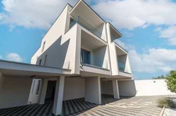 0 % comision ! Case noi realizate cu materiale de calitate-Borhanci anunturi imobiliare Cluj