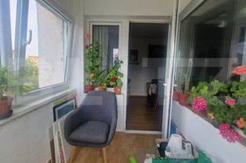 Apartament 3 camere de vanzare VLAHUTA - Brasov anunturi imobiliare Brasov