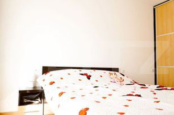 Apartament 3 camere de vanzare FLORESTI - Cluj anunturi imobiliare Cluj