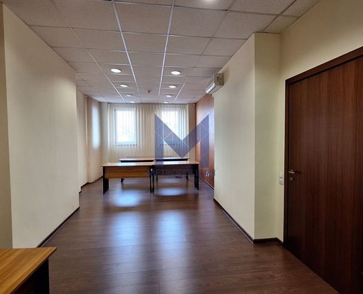 Birou Clasa B Central, 30 mp