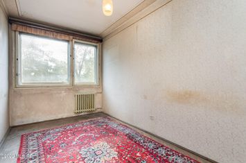 Apartament 3 camere de vanzare BASARABIA - Bucuresti anunturi imobiliare Bucuresti
