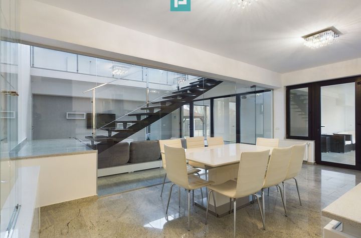 Vilă de lux cu două locuințe, în Dumbrăvița – Locație Excelentă! anunturi imobiliare Timis