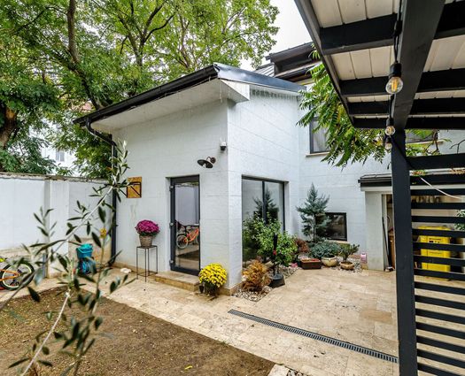 Apartament 3 camere Ultracentral, 98 mp