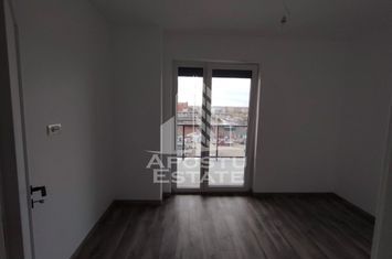 Apartament cu 2 camere, bucatarie inchisa, centrala proprie anunturi imobiliare Arad