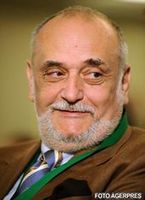Patriciu renunta la Knight Frank si internalizeaza administrarea proprietatilor din Germania