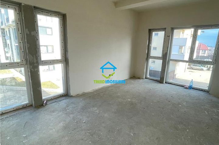 Apartament 3 camere de vanzare FLORESTI - Cluj anunturi imobiliare Cluj