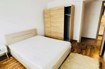 Apartament 3 camere de inchiriat CENTRUL CIVIC - Brasov anunturi imobiliare Brasov