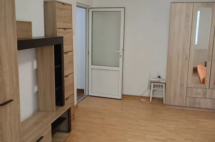 Apartament 2 camere de vanzare GRIVITEI - Brasov anunturi imobiliare Brasov