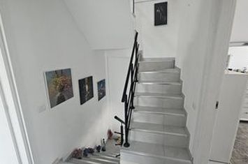 Vila Popesti-Leordeni anunturi imobiliare Bucuresti