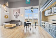 950 €, Apartament 4 camere