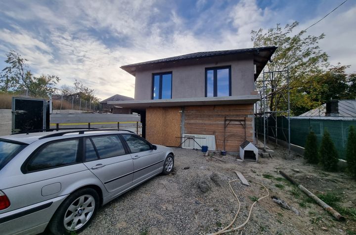 Casă - 4 camere de vanzare BACAU - Bacau anunturi imobiliare Bacau