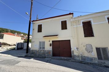 Casă cu 2 nivele, 100 mp în Agio Pnevma anunturi imobiliare Grecia