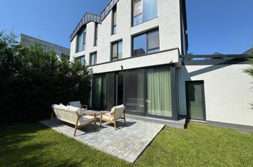 Villa with own yard, modern, Iancu Nicolae area anunturi imobiliare Bucuresti
