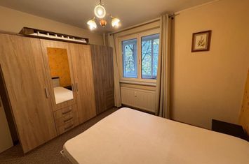 Inchiriere apartament doua camere mobilat/utilat Drumul Taberei metrou anunturi imobiliare Bucuresti