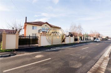 Casă - 7 camere de vanzare ONCEA - Bihor anunturi imobiliare Bihor