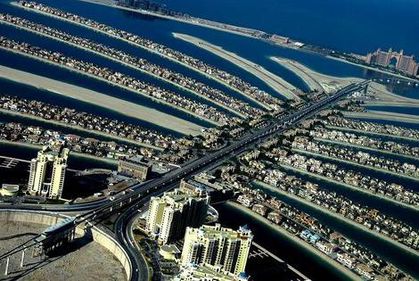 Crah imobiliar în Dubai? Apartamente de lux mai ieftine decât în Bucureşti