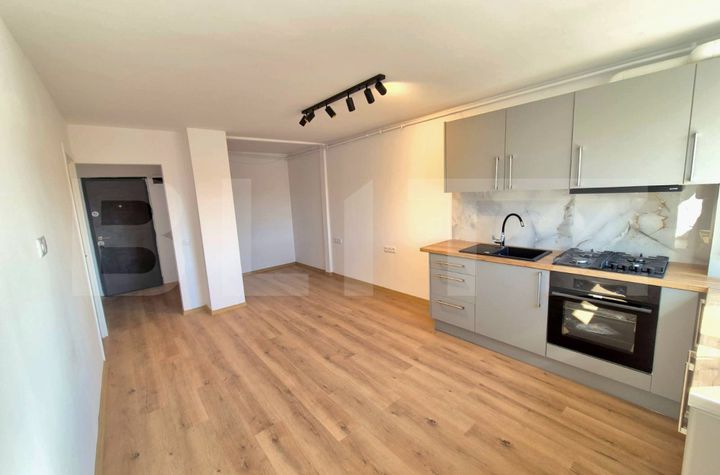 Apartament 3 camere de vanzare FLORESTI - Cluj anunturi imobiliare Cluj