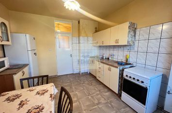 Apartament 4 camere de vanzare CENTRAL - Sibiu anunturi imobiliare Sibiu