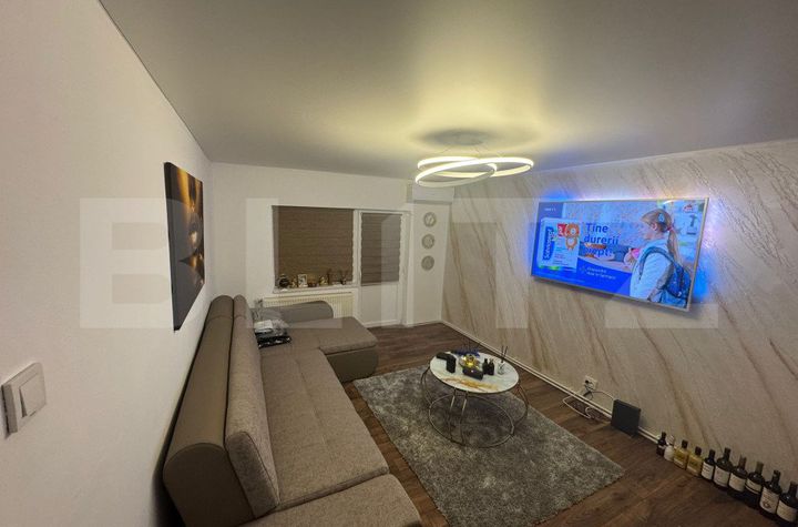 Apartament 3 camere de vanzare TARGU-JIU - Gorj anunturi imobiliare Gorj
