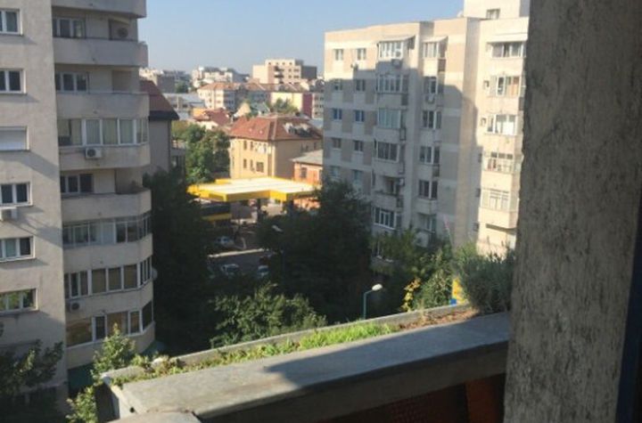 Apartament 2 camere de vanzare CALARASILOR - Bucuresti anunturi imobiliare Bucuresti