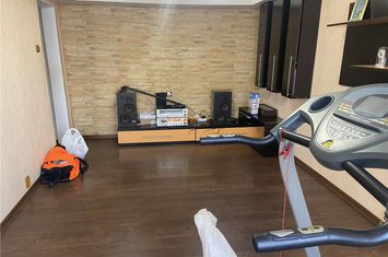 Apartament 3 camere de vanzare SUD - Vrancea anunturi imobiliare Vrancea