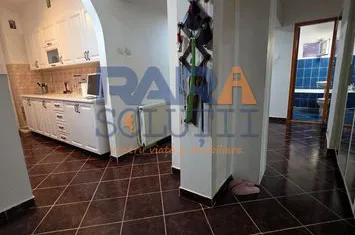 Apartament 3 camere - ULTRACENTRAL anunturi imobiliare Neamt