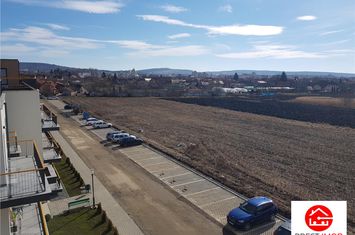 Apartament 5 camere de vanzare UNIRII - Mures anunturi imobiliare Mures