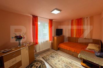 Casă - 3 camere de vanzare HUNEDOARA - Hunedoara anunturi imobiliare Hunedoara