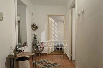 Apartament 2 camere, centrala proprie, Zona Soarelui anunturi imobiliare Timis