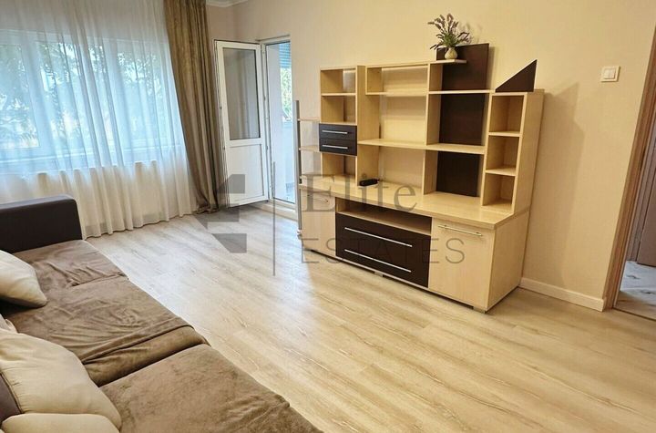 Închiriez apartament 3 camere renovat recent, Calea Aradului anunturi imobiliare Bihor