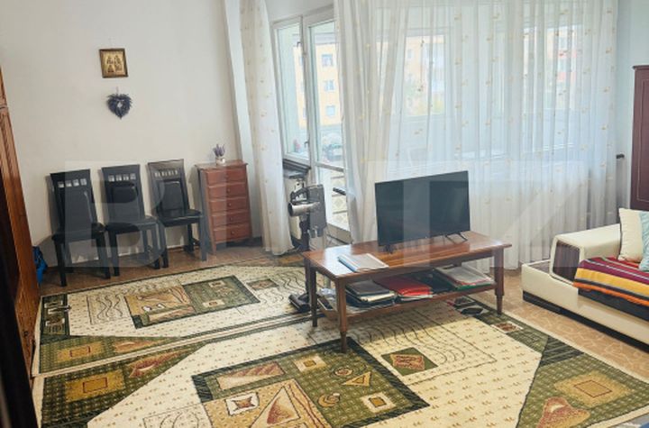 Apartament 3 camere de vanzare VLAHUTA - Brasov anunturi imobiliare Brasov
