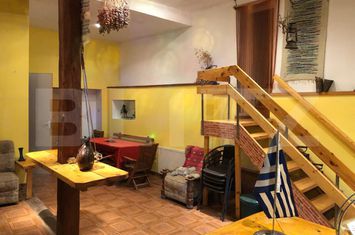 Vilă - 11 camere de vanzare ZARNESTI - Brasov anunturi imobiliare Brasov