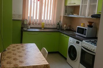 Apartament 3 camere de vanzare ASTRA - Brasov anunturi imobiliare Brasov