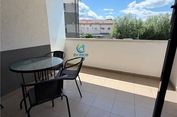 Apartament 2 camere de vanzare TRACTORUL - Brasov anunturi imobiliare Brasov