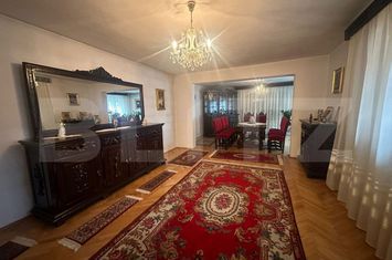 Vilă - 12 camere de vanzare CLUJ-NAPOCA - Cluj anunturi imobiliare Cluj
