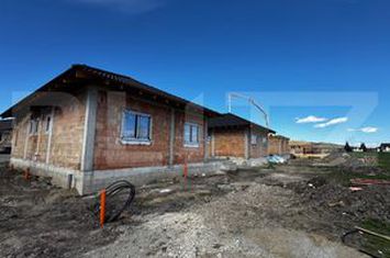 Casă - 4 camere de vanzare ALBA IULIA - Alba anunturi imobiliare Alba