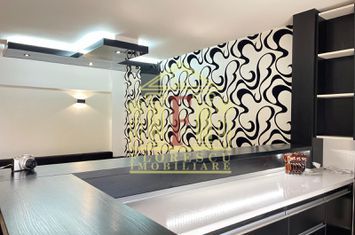 Birou! Centru! Langa Hampton by Hilton! anunturi imobiliare Iasi