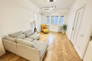 Apartament 5 camere | zona Calea Victoriei | acces metrou anunturi imobiliare Bucuresti