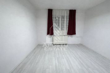 Garsoniera , etaj 4/4, zona Sagului anunturi imobiliare Timis