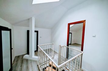 Apartament 3 camere de vanzare BRESTEI - Dolj anunturi imobiliare Dolj